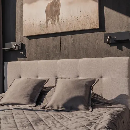 Pulli Country Club - Private Sauna & River View Lejlighed