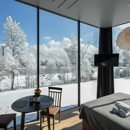 Pulli Country Club - Private Sauna & River View Lejlighed *